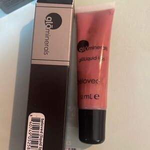 Glo minerals lip gloss